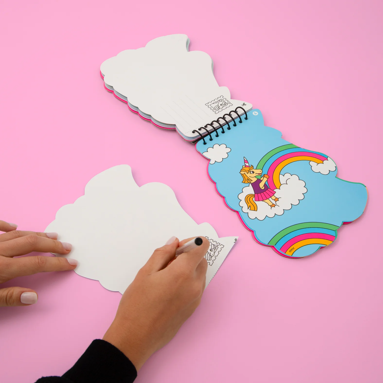 Sticker activity book - Lily - Image 4